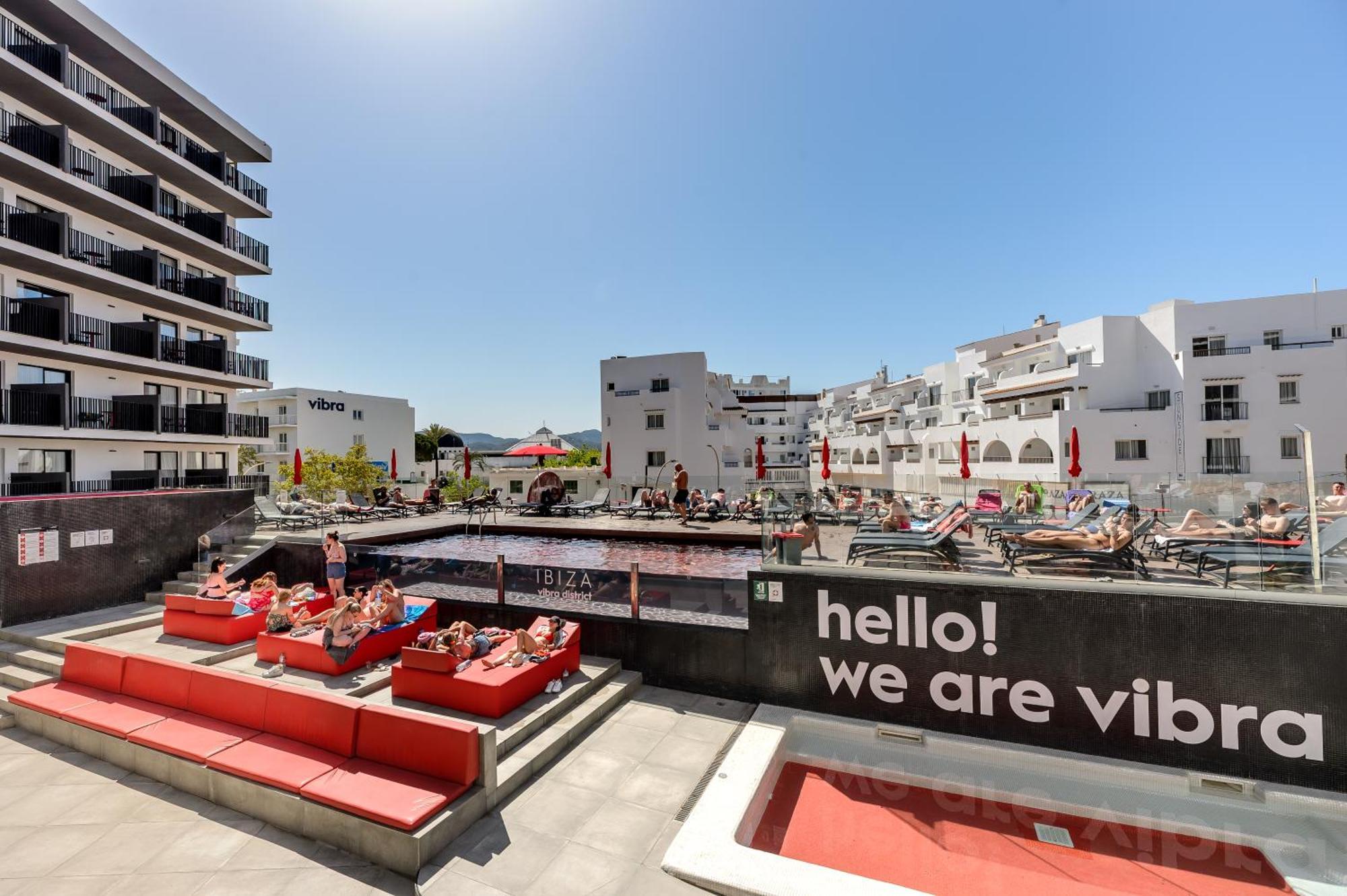 Hotel Vibra District - Adults Only San Antonio  Bagian luar foto