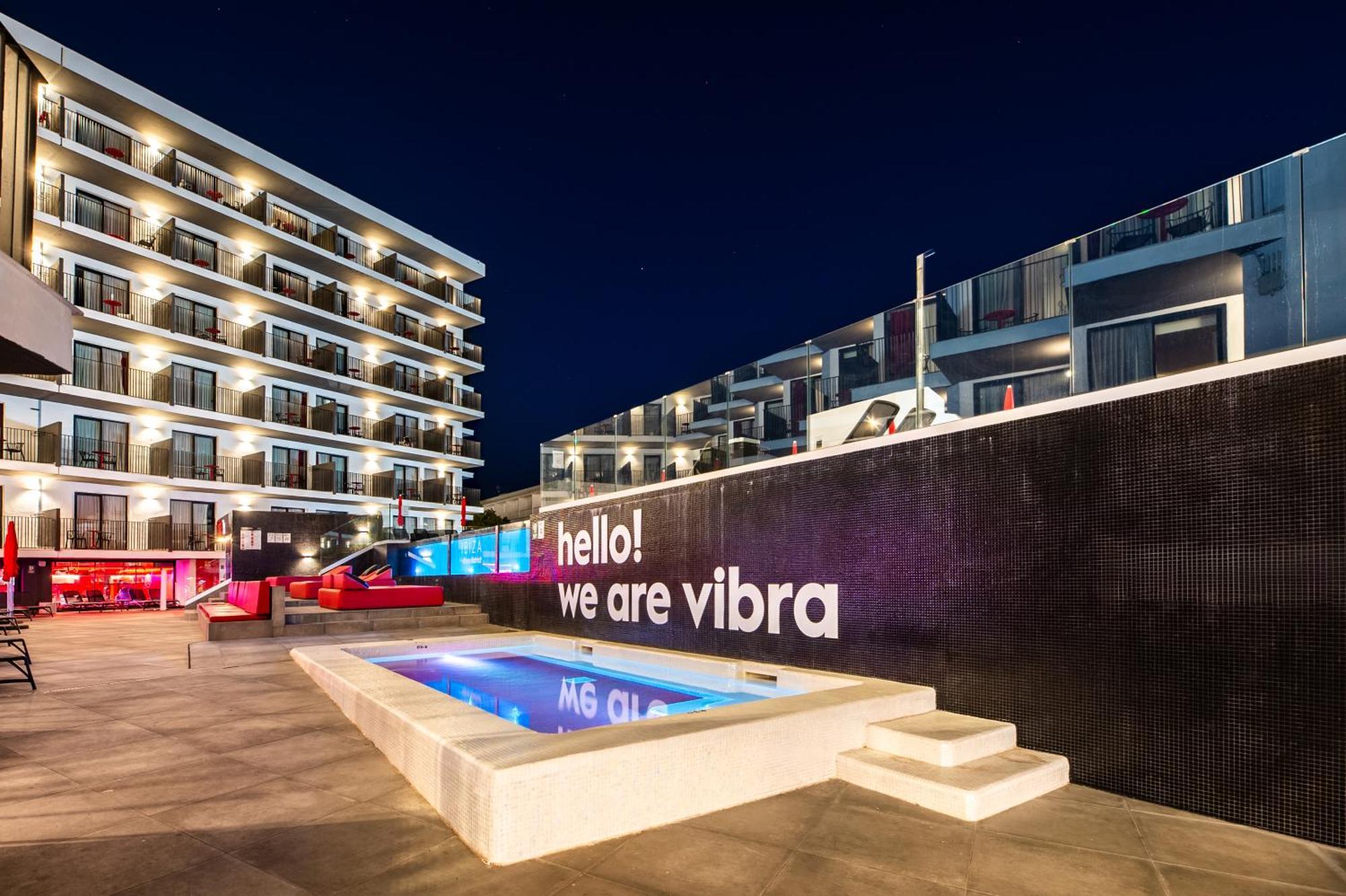 Hotel Vibra District - Adults Only San Antonio  Bagian luar foto