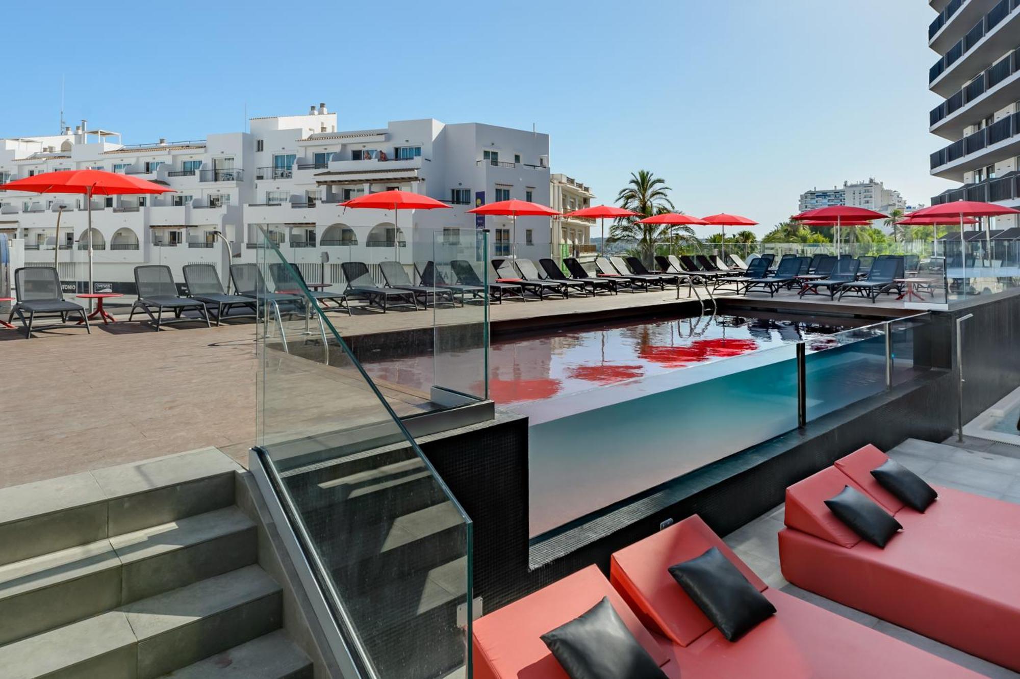 Hotel Vibra District - Adults Only San Antonio  Bagian luar foto